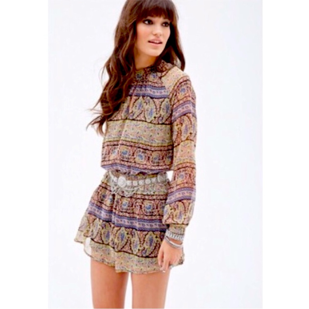 Forever 21 Paisley Romper Size L